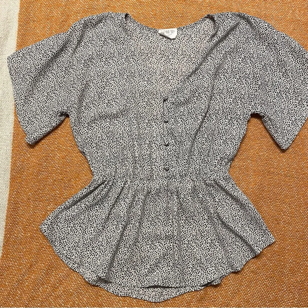 Black and White Blouse - Image 3