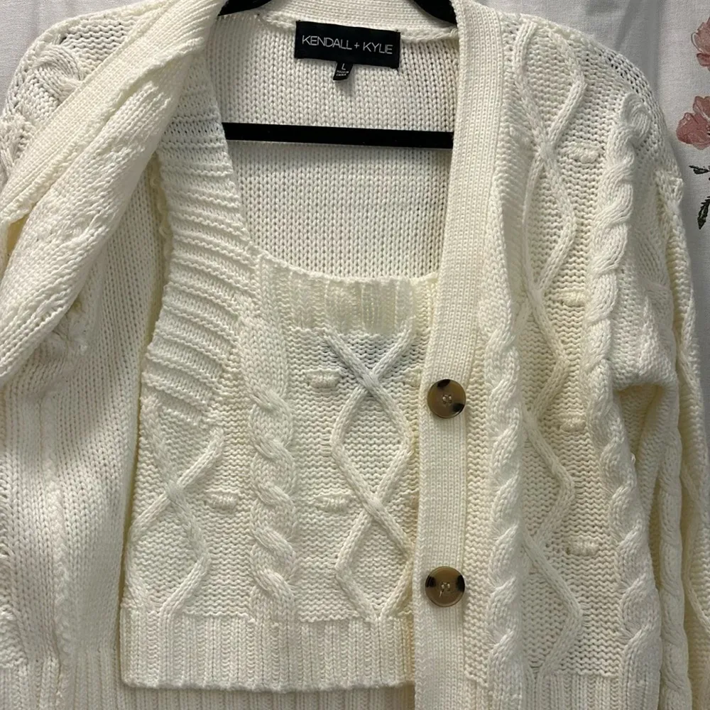 Kendall & Kylie Knit Sweater Tank + Cardigan Set - Image 3