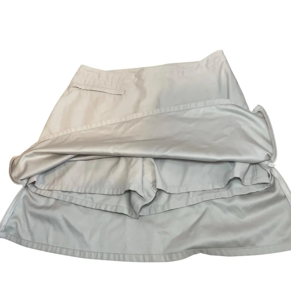 PATAGONIA Women’s Skort Size 8 Khaki Golf Hiking Tennis Pickleball Athletic - Image 4