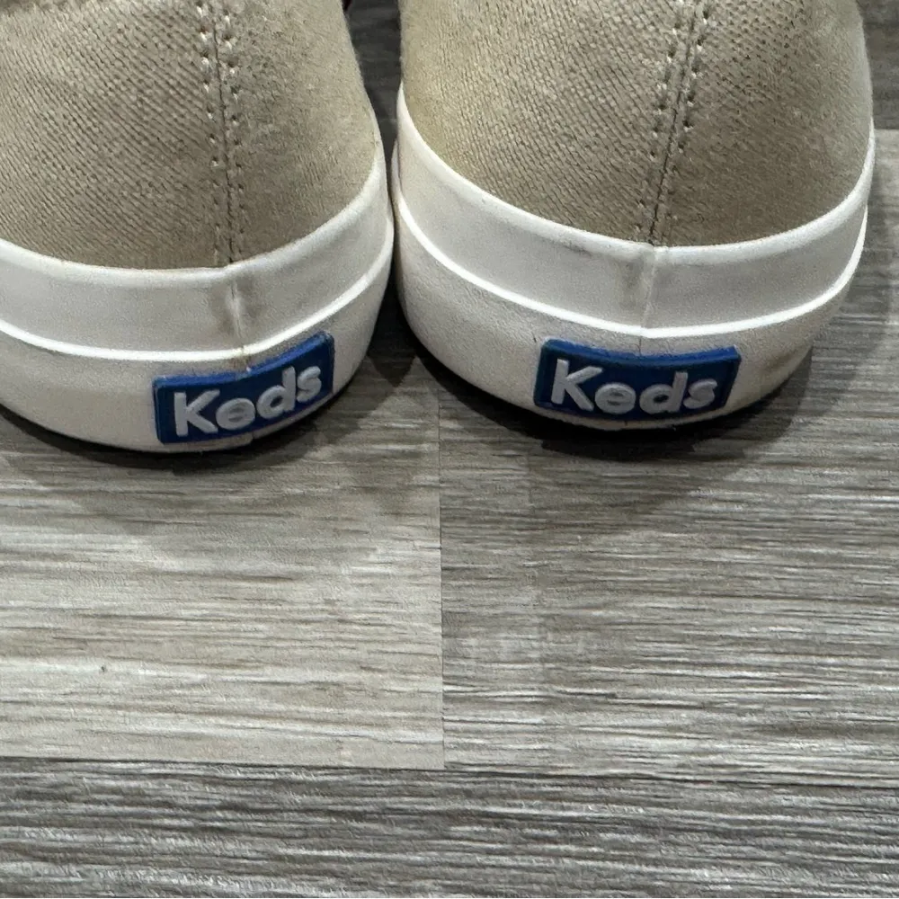 Keds Women's Cream Canvas Sneakers with Burgundy Laces - Image 8