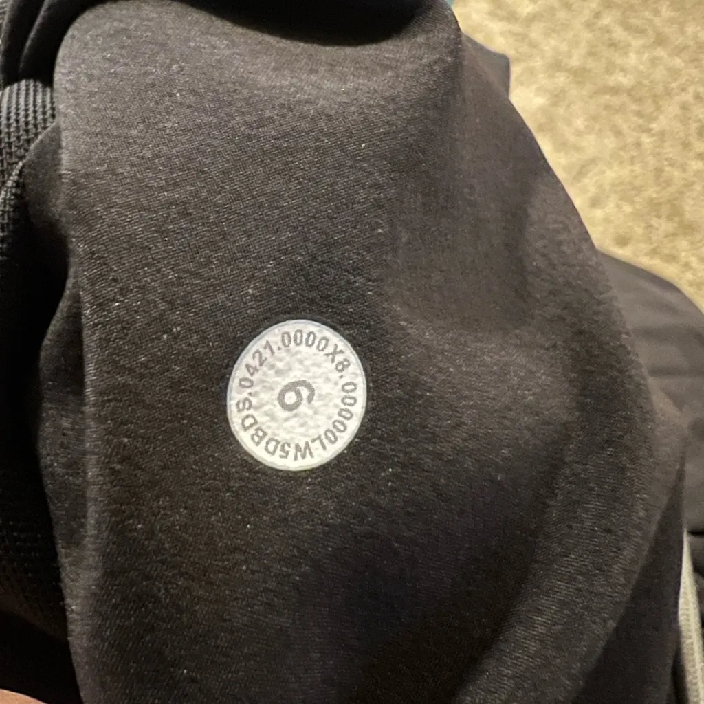 Lululemon‎ keep moving pant 7/8 high rise 6 $118 - Image 10