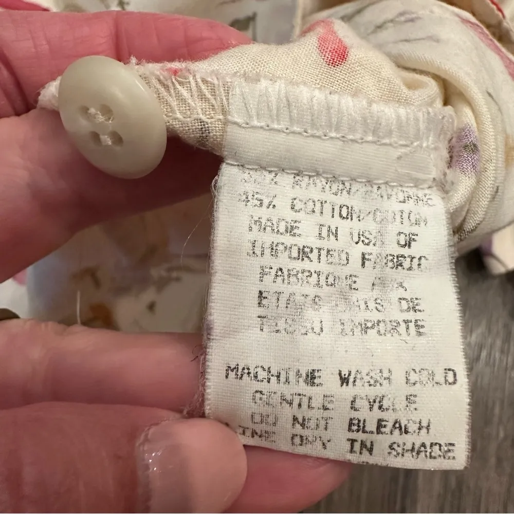 Vintage David Brooks Women's Top 10 Short Sleeve Floral Garden Button Sunflower Red - Image 8