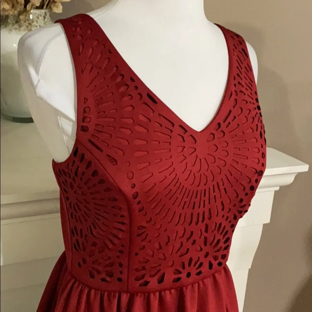 Susana Monaco Sadi Dress Fit n Flare Laser Cut - Image 8