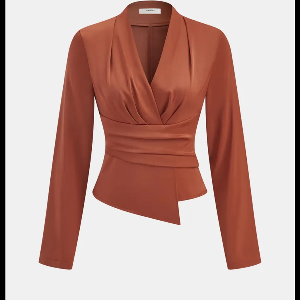 Commence NWT burgundy long sleeve blouse small #18 Red - Image 2