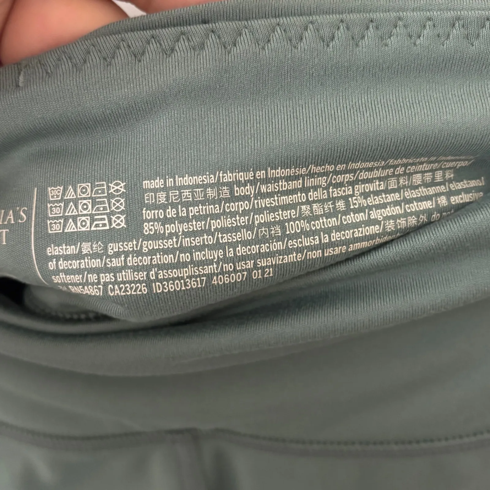 Victoria's Secret PINK High Waist Pocket Leggings Sage Green size 4 - Image 6