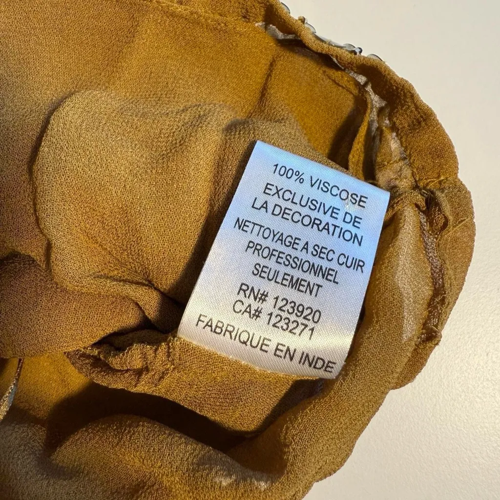 Sequin Embellished Gold Tank Top - Image 6