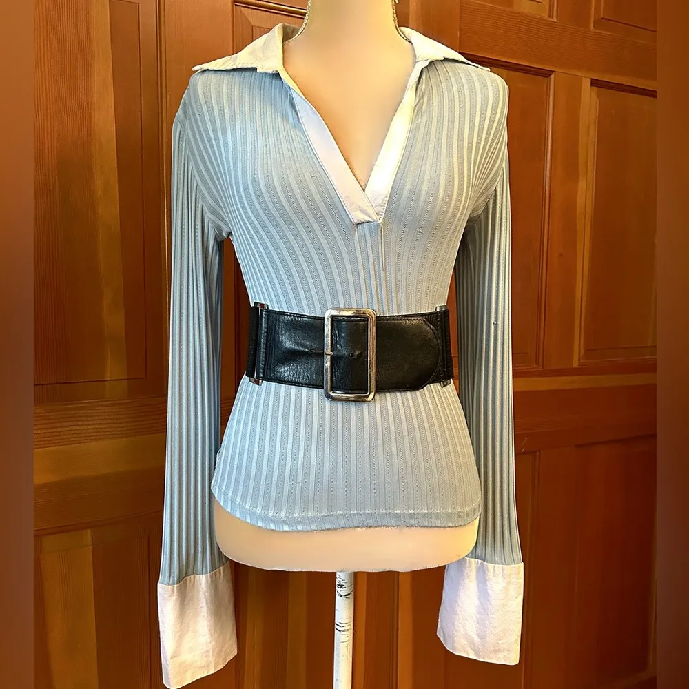 Y2K 1990’s Vintage Blue Cuffed and Collar Shirt. - Image 6