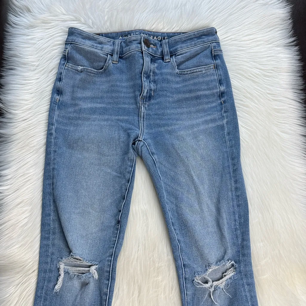 American Eagle Distressed Hi Rise Jeggings - Image 2