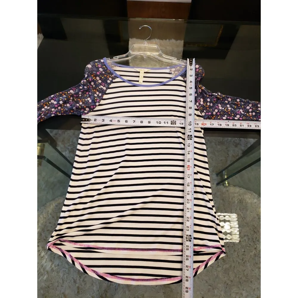 Matilda Jane Top Women M White Navy Striped Floral Sleeve Long Tunic Shirt - Image 12