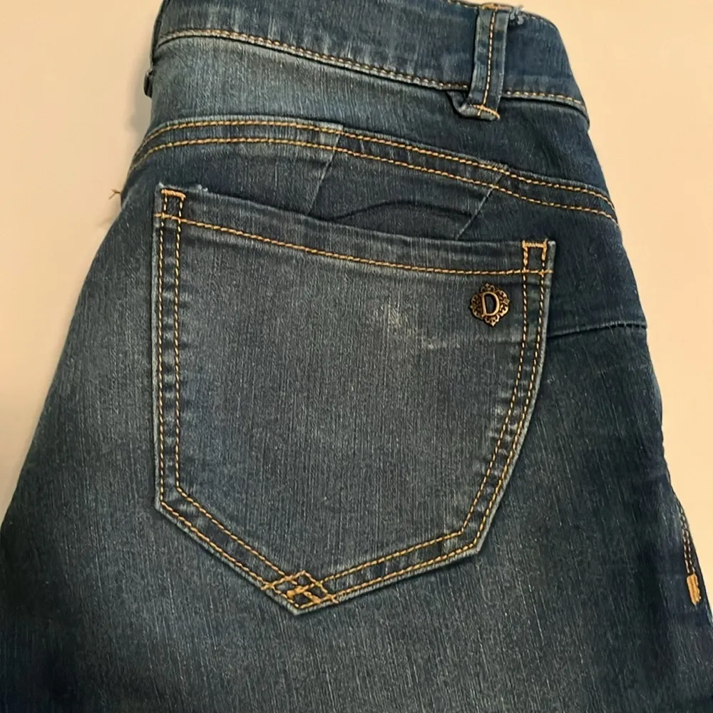 Democracy Ab Solution Mid Rise Bermuda Shorts Size 4 - Image 13