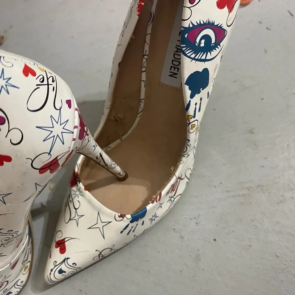 Women's Steve Madden Heels, White Multi, Size 8.5 - Image 4