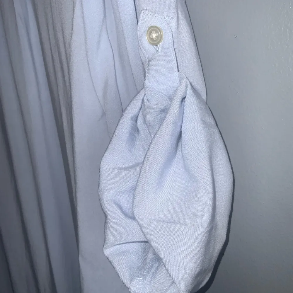 LOFT Blue Henley 1/2 Button Down Smock Long Sleeve Flowy Shirt Medium - Image 5