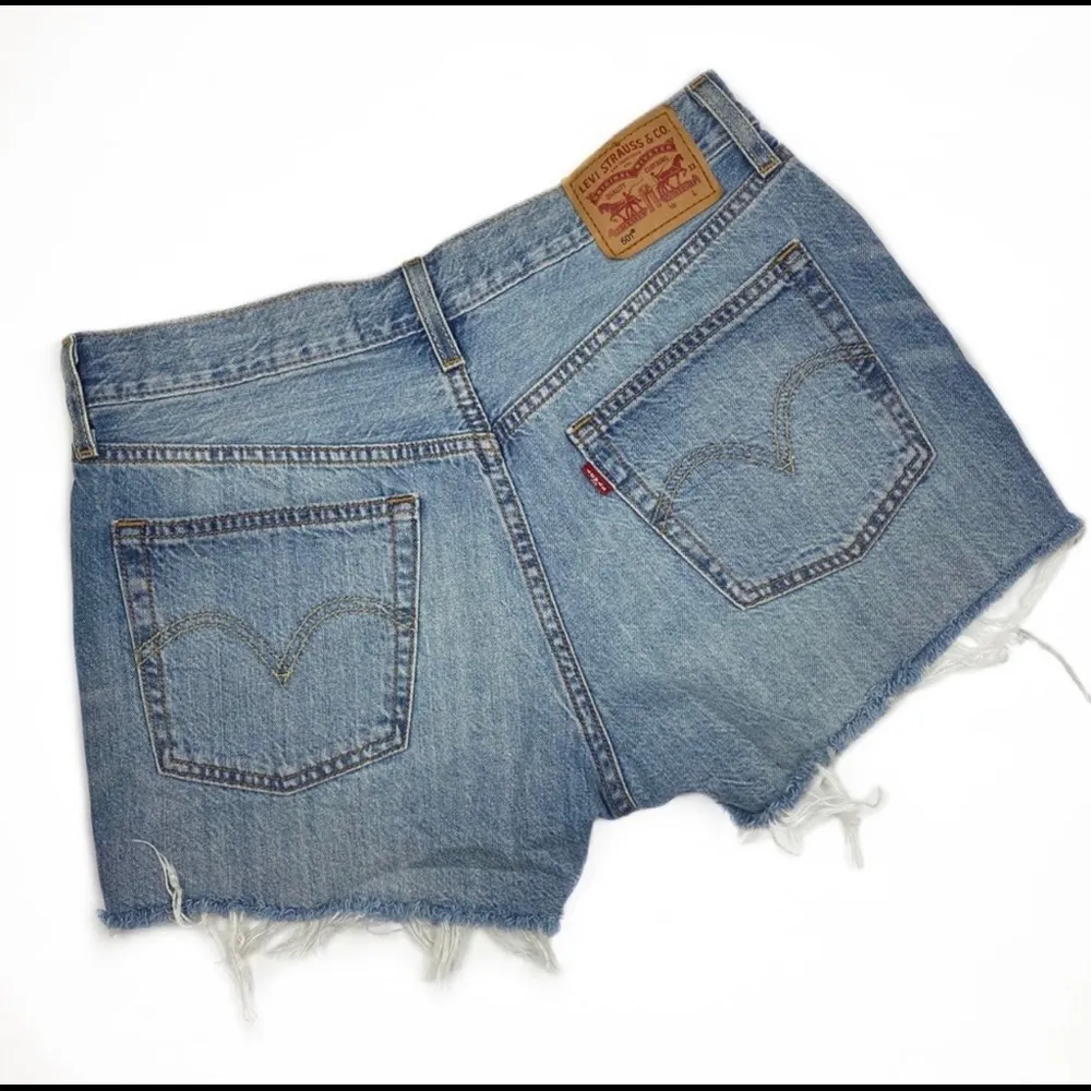 Levi’s 501 Glow Patchwork Shorts 24 Distressed - Image 15