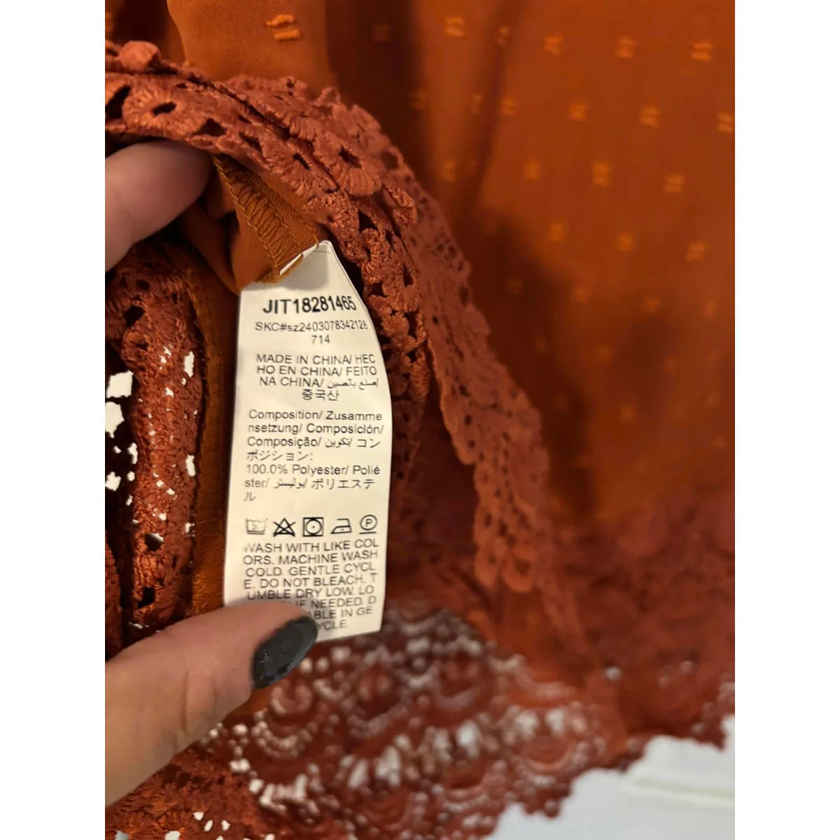 NWT Emery Rose Women's Rust Orange Top with Lace Hem Size M - Image 6