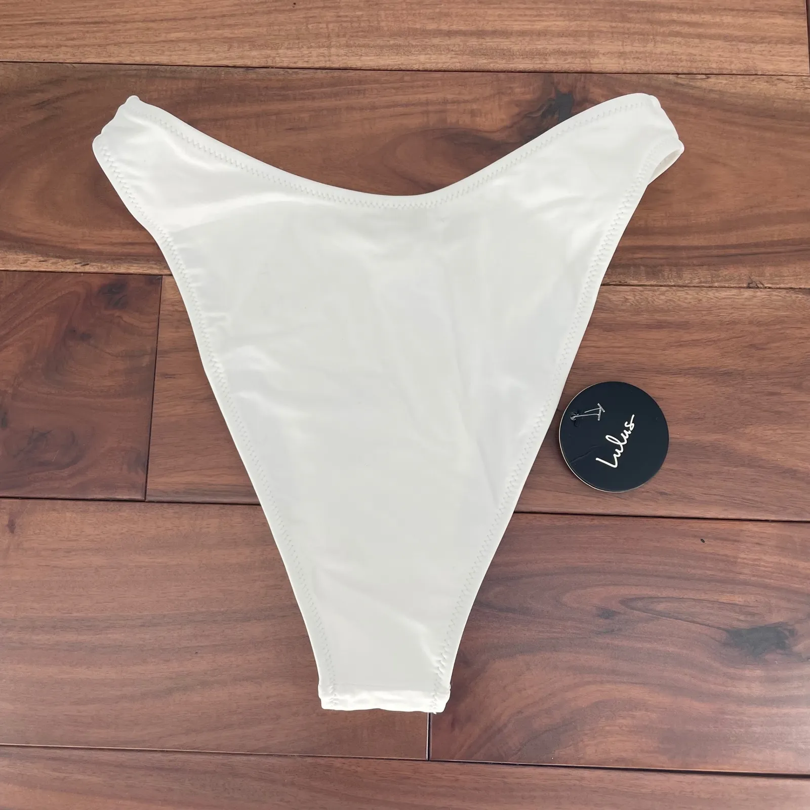 Lulus  White Thong Bikini Bottoms Size S LULUSCOM - Image 5