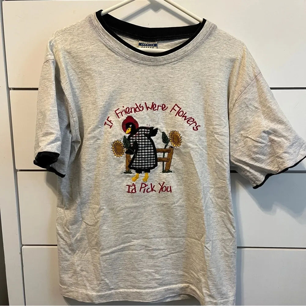 If Friends Were Flowers I’d Pick You Vintage Embroidered T Shirt Size M - Image 2