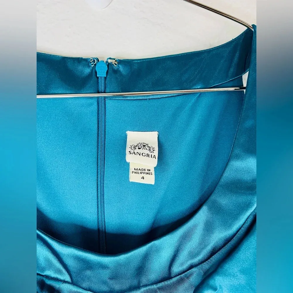 Sangria Sleek Teal Satin Bodycon Dress – Effortless Glam Party-Ready Size 4 - Image 6