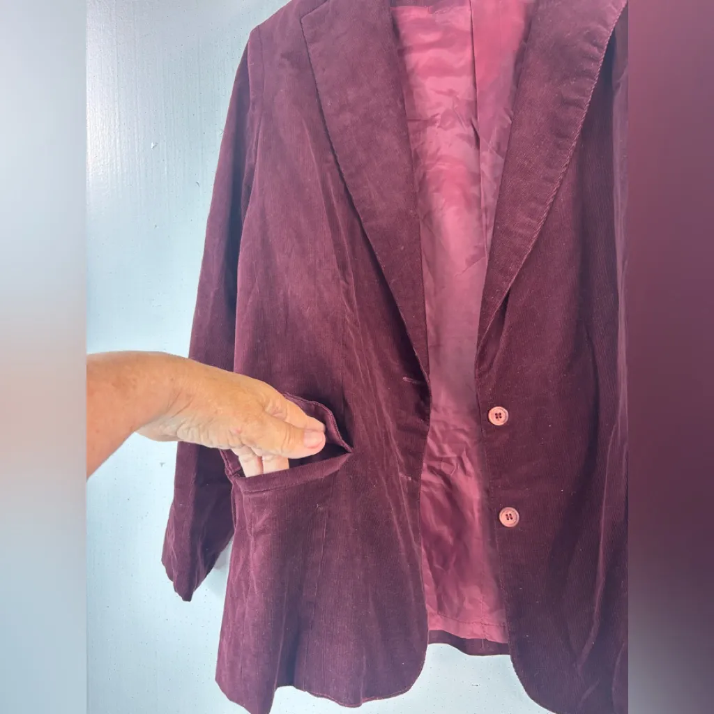 Contempo L Vintage Corduroy Lined Blazer in Burgandy Wine - Image 2