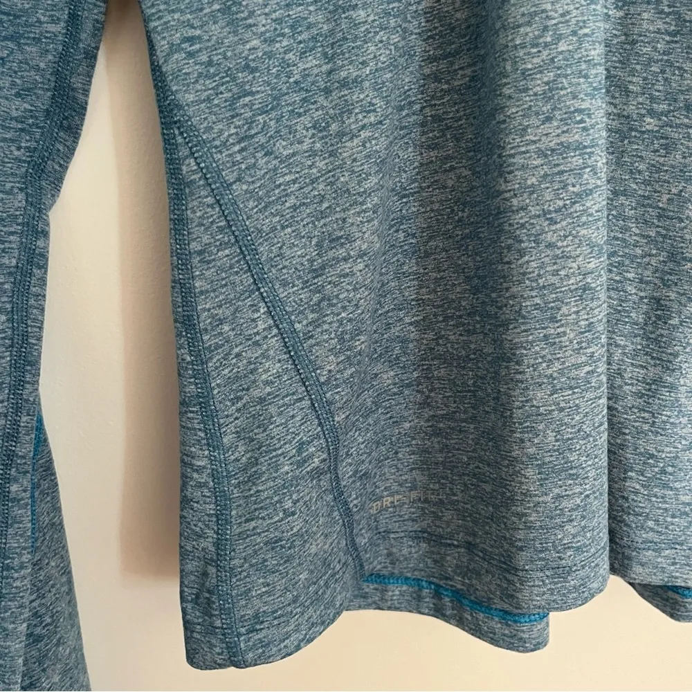 Nike Dri-Fit Element Heathered Running Reflective Pullover Medium Thumb Holes - Image 5