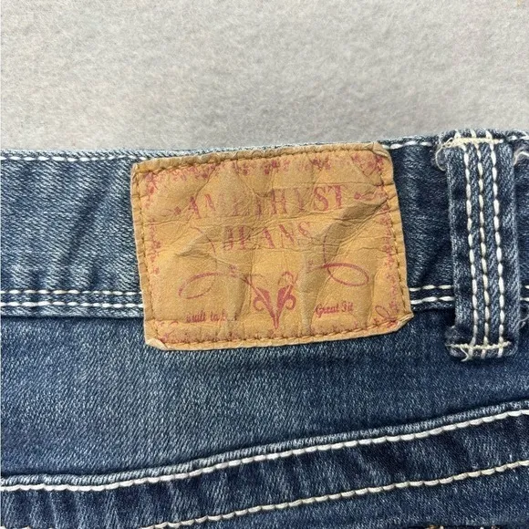 Amethyst Jeans Juniors Size 3 Cuffed Hem Denim Shorts Flap Pocket Design - Image 5