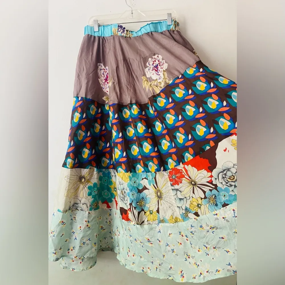 Johnny Was/Sundance 100% silk floral patchwork maxi skirt size/L - Image 6