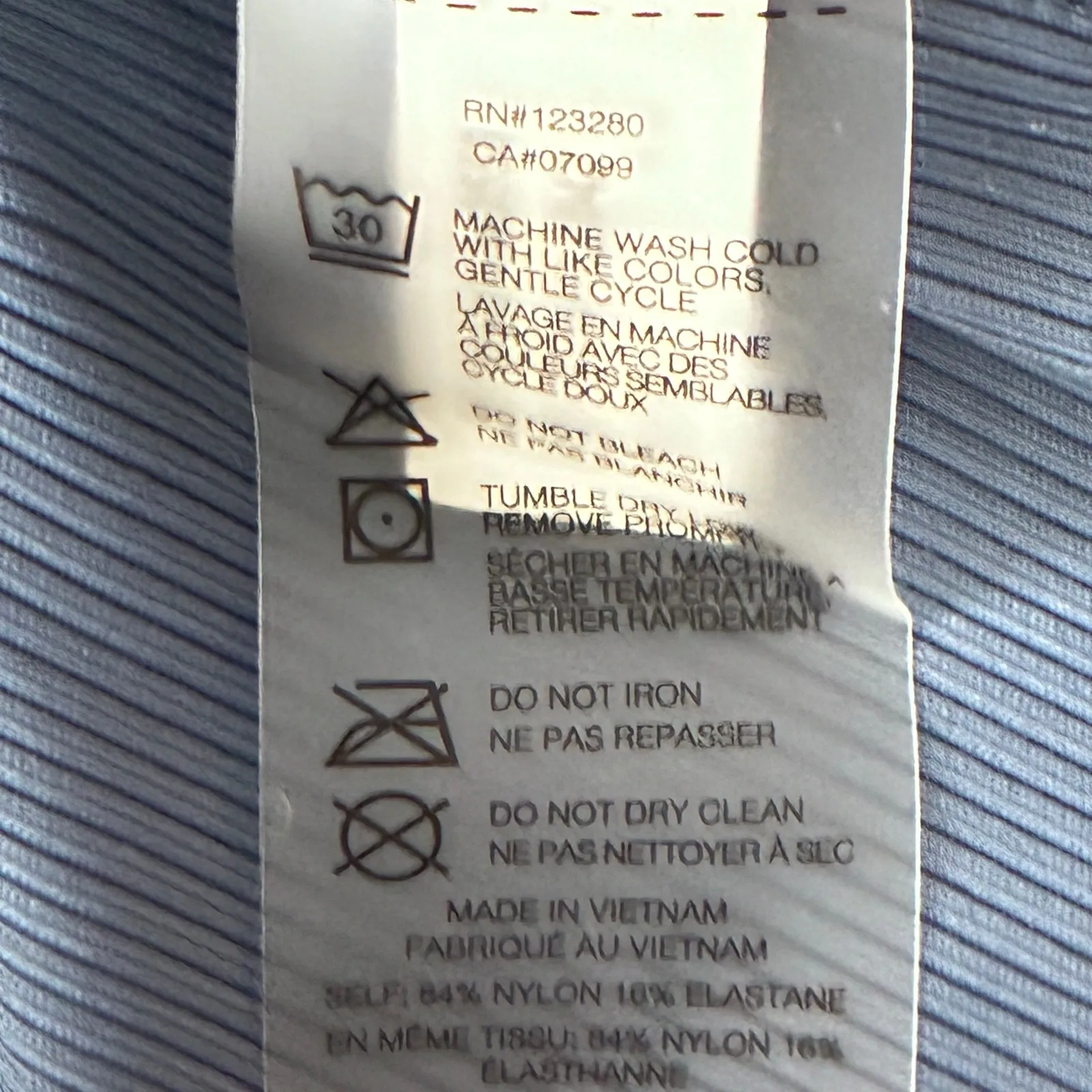 Travis Mathew Top Movement Short Sleeve V Neck Polo Shirt Blue Womens Small New - Image 11