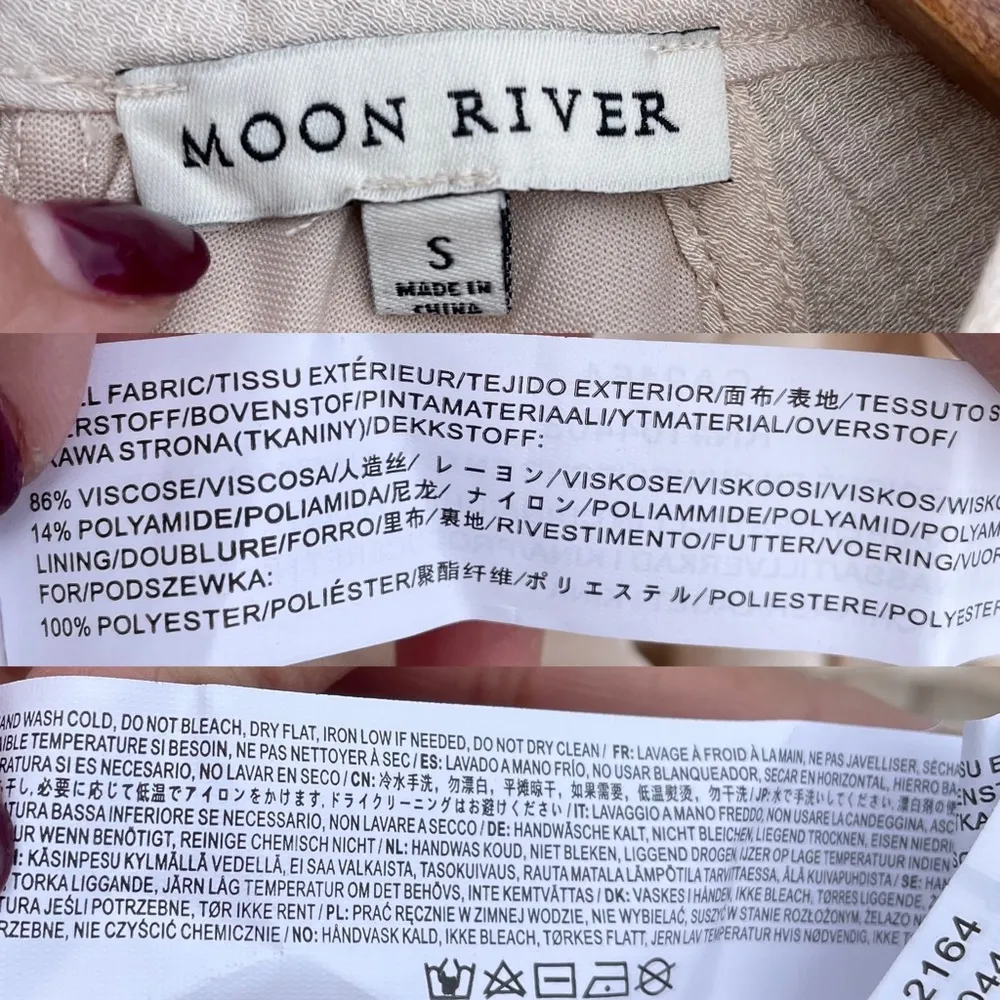 Moon River Women’s Dress Beige Floral Embroidered Flutter Sleeve Lace Hem Small - Image 11