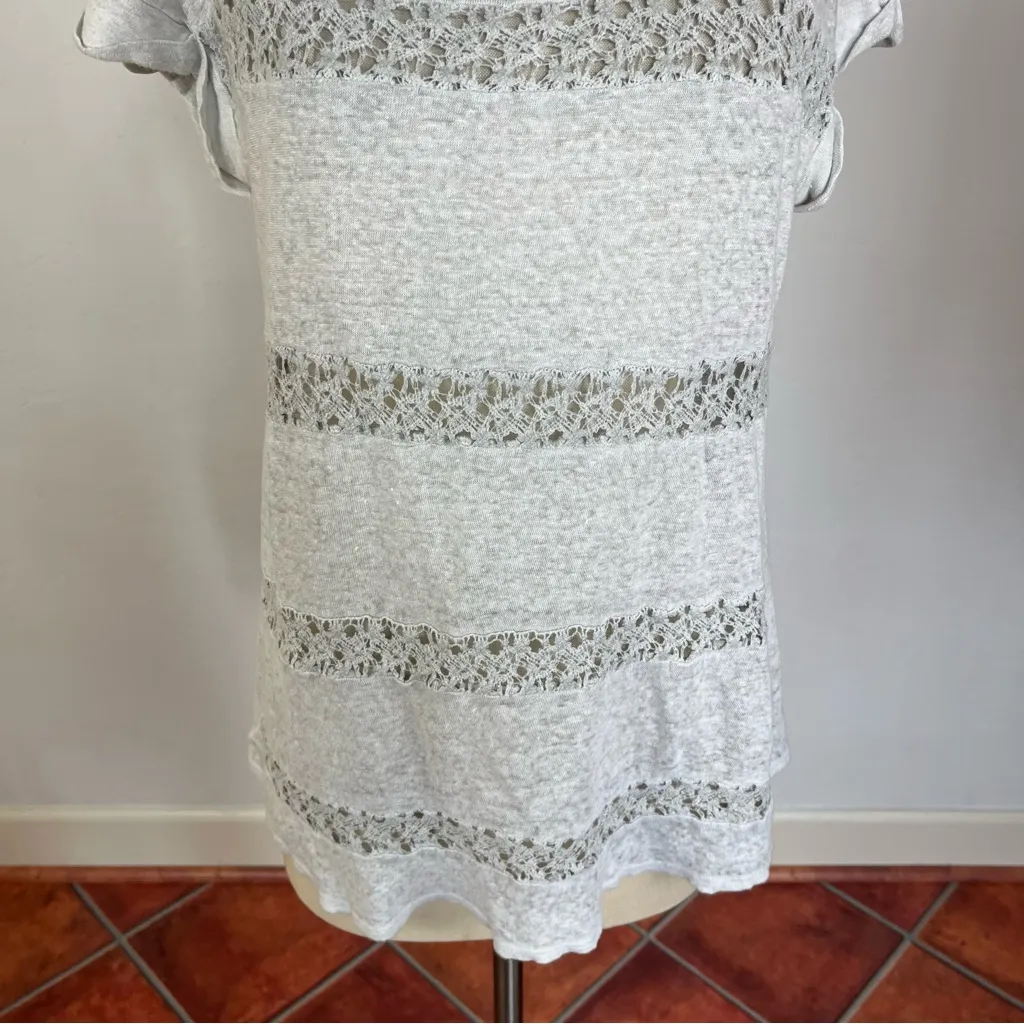 Anthropologie Akemi + Kin Grey Linen Top - Image 5