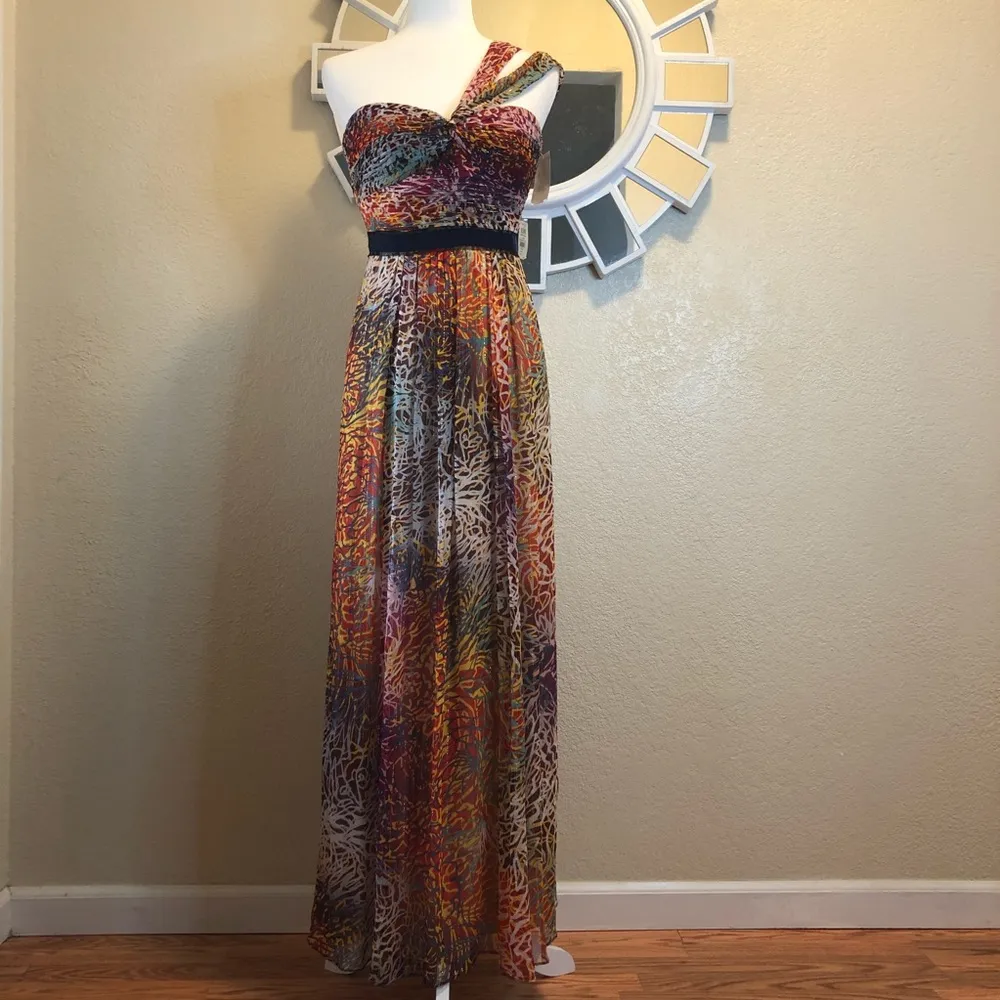 BCBGMaxAzria Inga One-Shoulder Silk Dress - Image 3