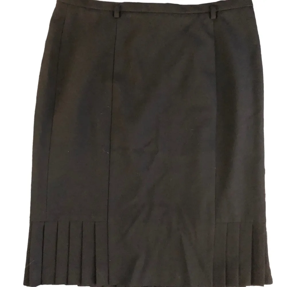 Talbots Pencil Skirt W/Pleats Size 6P Black Lined Back Zip Business Career - Image 2