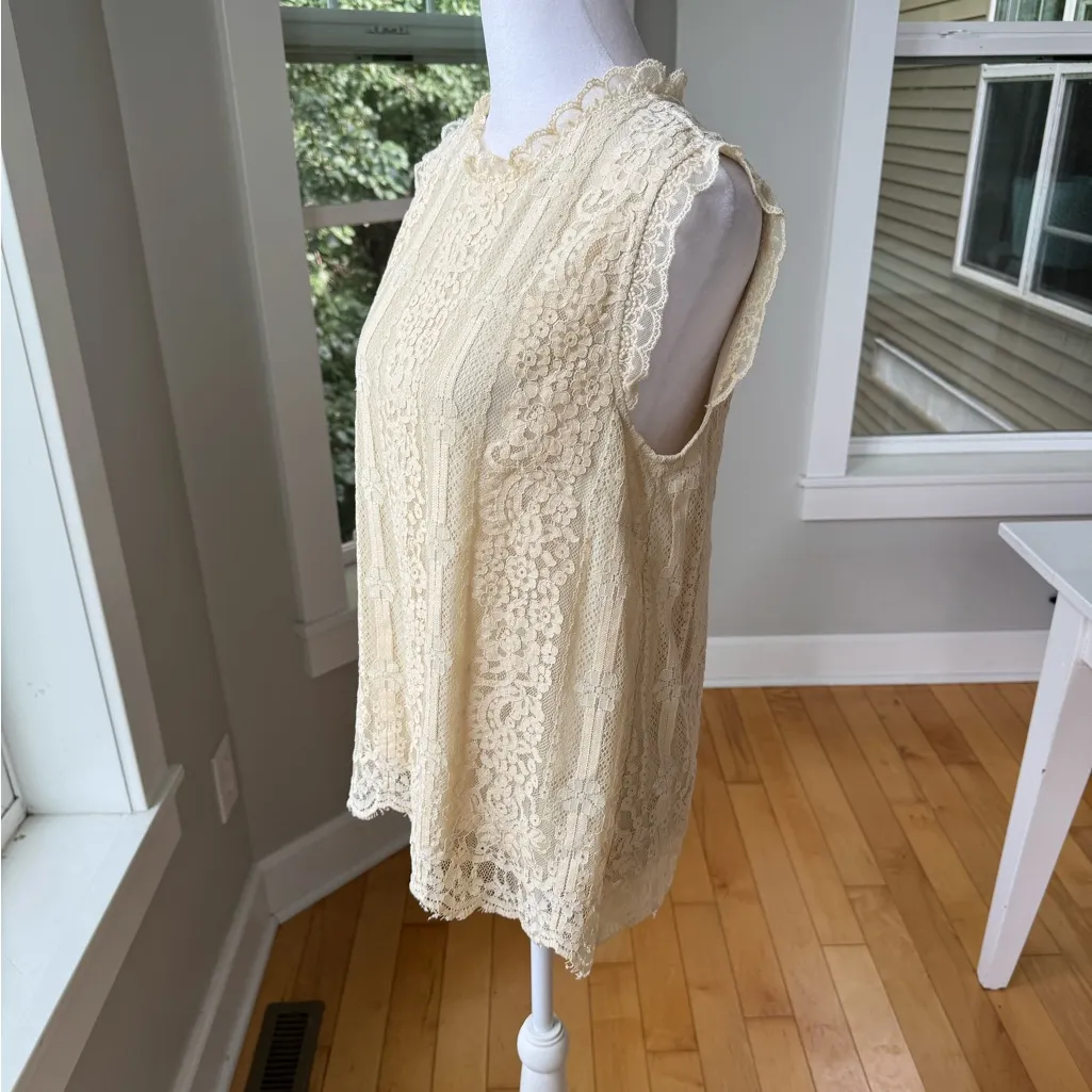 SUNDANCE Esme Ivory Cream Lace Sleeveless Top Size Small - Image 3