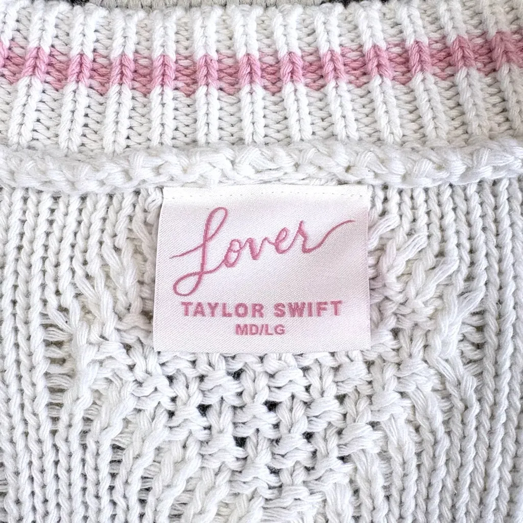 Taylor Swift Lover Album Heart Embroidered Cable Knit Cardigan M/L - Image 13