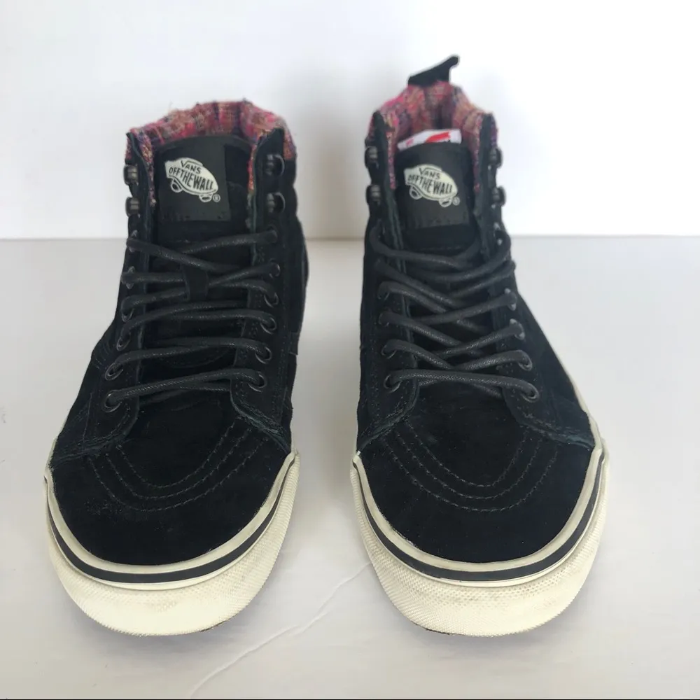 Sk8 Hi MTE Black Suede Women Shoes Size 8 - Image 4