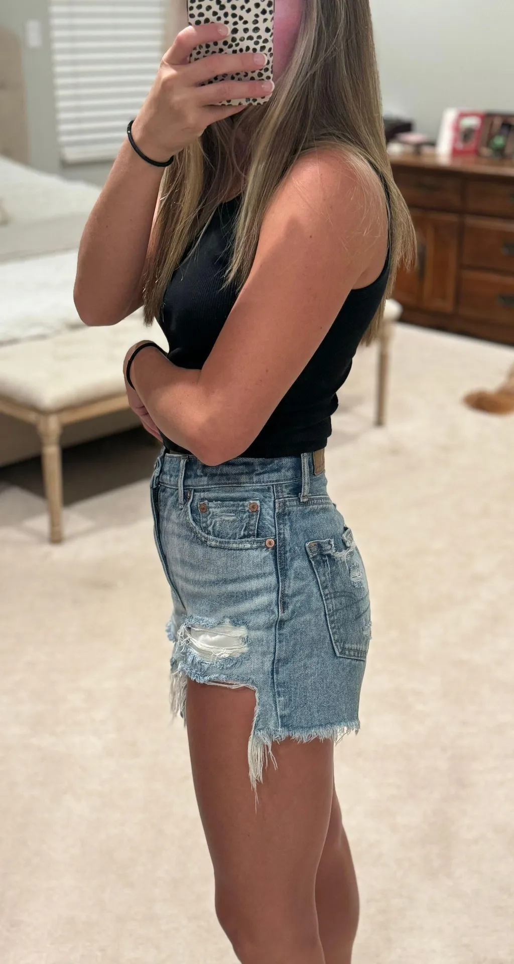 Outfitters - Image 3