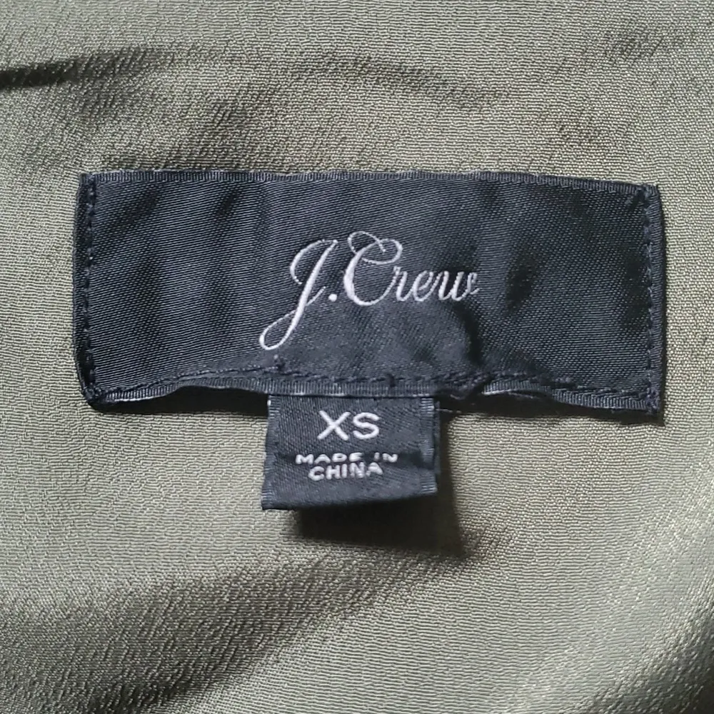 J.Crew Short Sleeve Cheetah Print Surplice V-Neck Wrap Dress with Pockets - Image 9