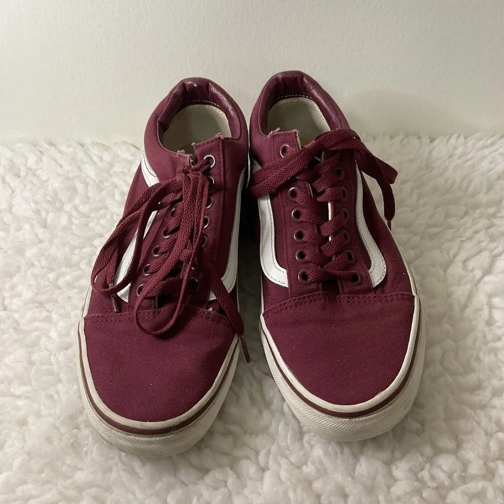 Vans Low Top Womens 9 Men’s 7.5 Wine Burgundy White Old Skool Sneaker - Image 6