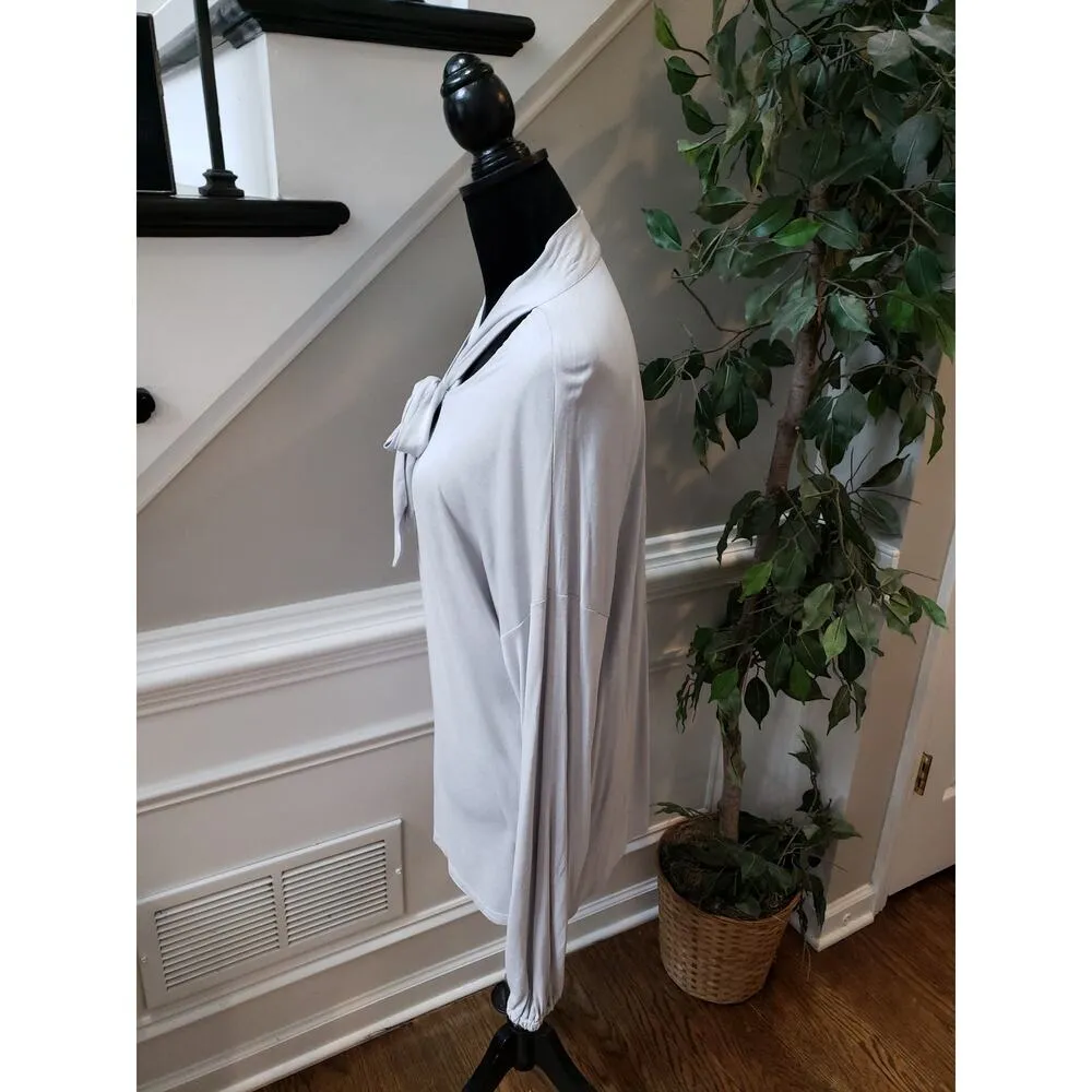 DG2 Diane Gilman Blouse XL Light Gray Tie Neck Long Sleeve Keyhole Front Top - Image 7