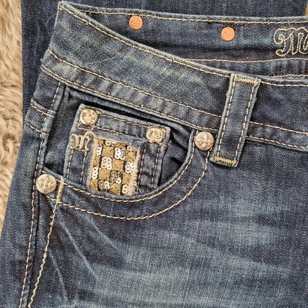 Miss Me Jeans Signature Rise Sequin Pocket Boot Cut Jeans Style JP6239BL Size 26 - Image 5