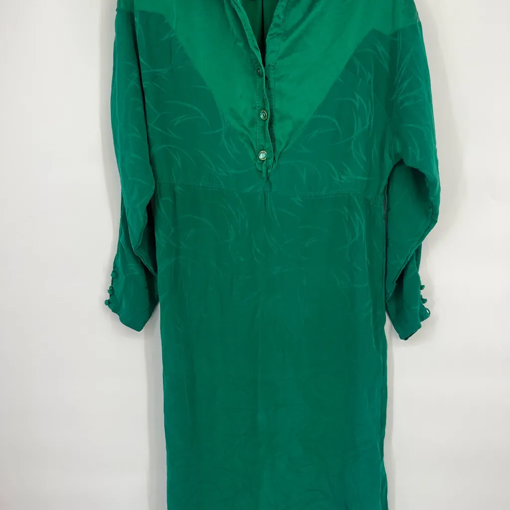 Francesca of Damon for Starlington Vintage Italian Green silk Button - Image 8