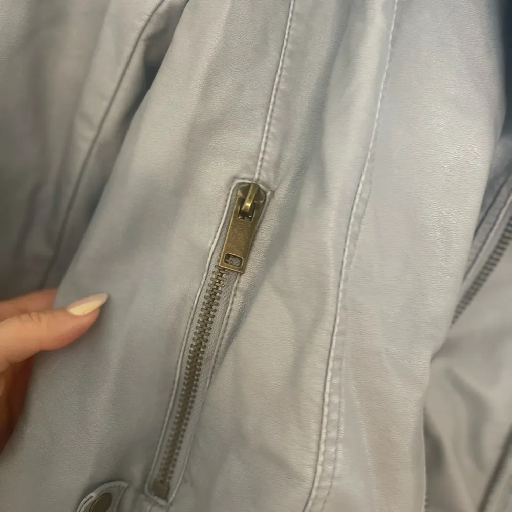 | Cute light blue/grey jacket - Image 2