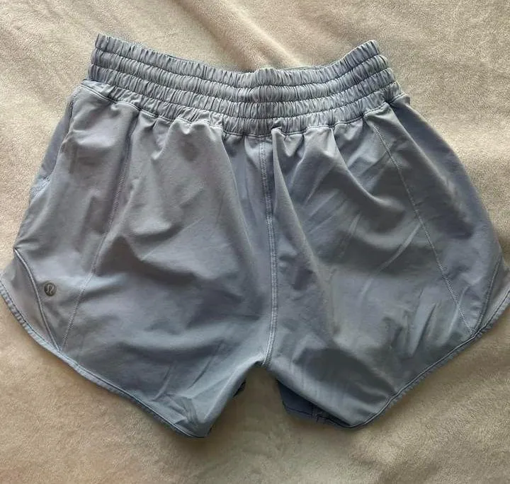 Lululemon Hotty Hot HR 4” Shorts - Image 2