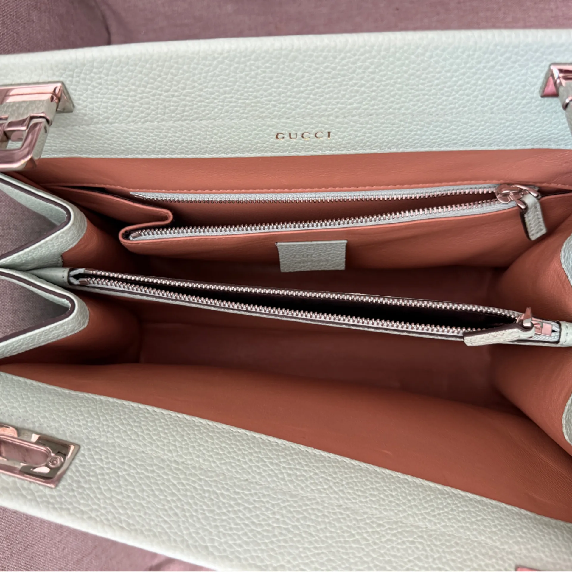 Gucci Posillipo Leather Small Zumi Two Way, Water Green with 2 tone metal logo - Image 6