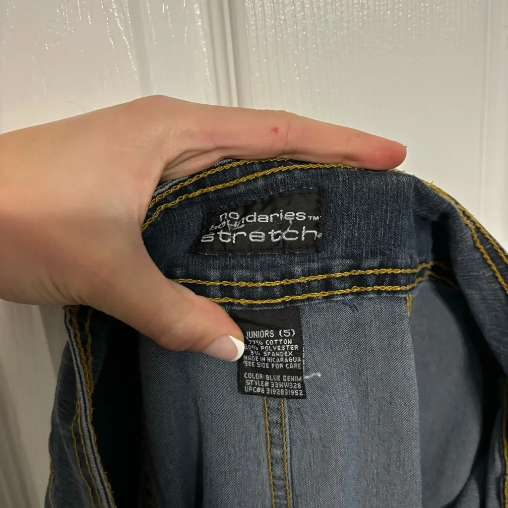 No Boundaries Y2K Early 2000’s Flare Jeans Blue Size 2 - Image 7