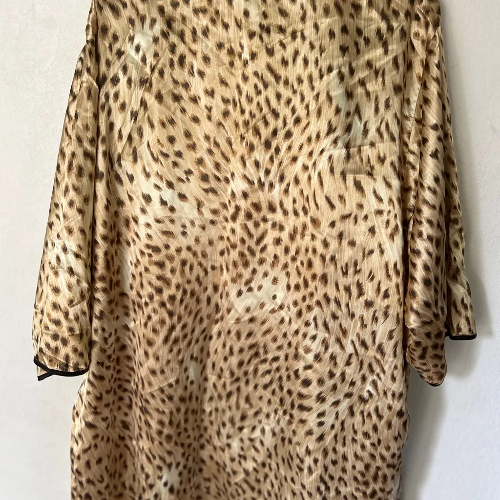 Secret Treasures Animal Print slip and robe size XL - Image 2
