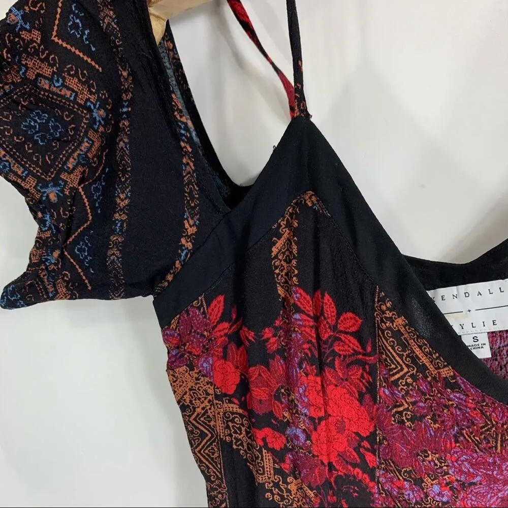 Kendall + Kylie Bohemian Romper Dark Sz Small - Image 5