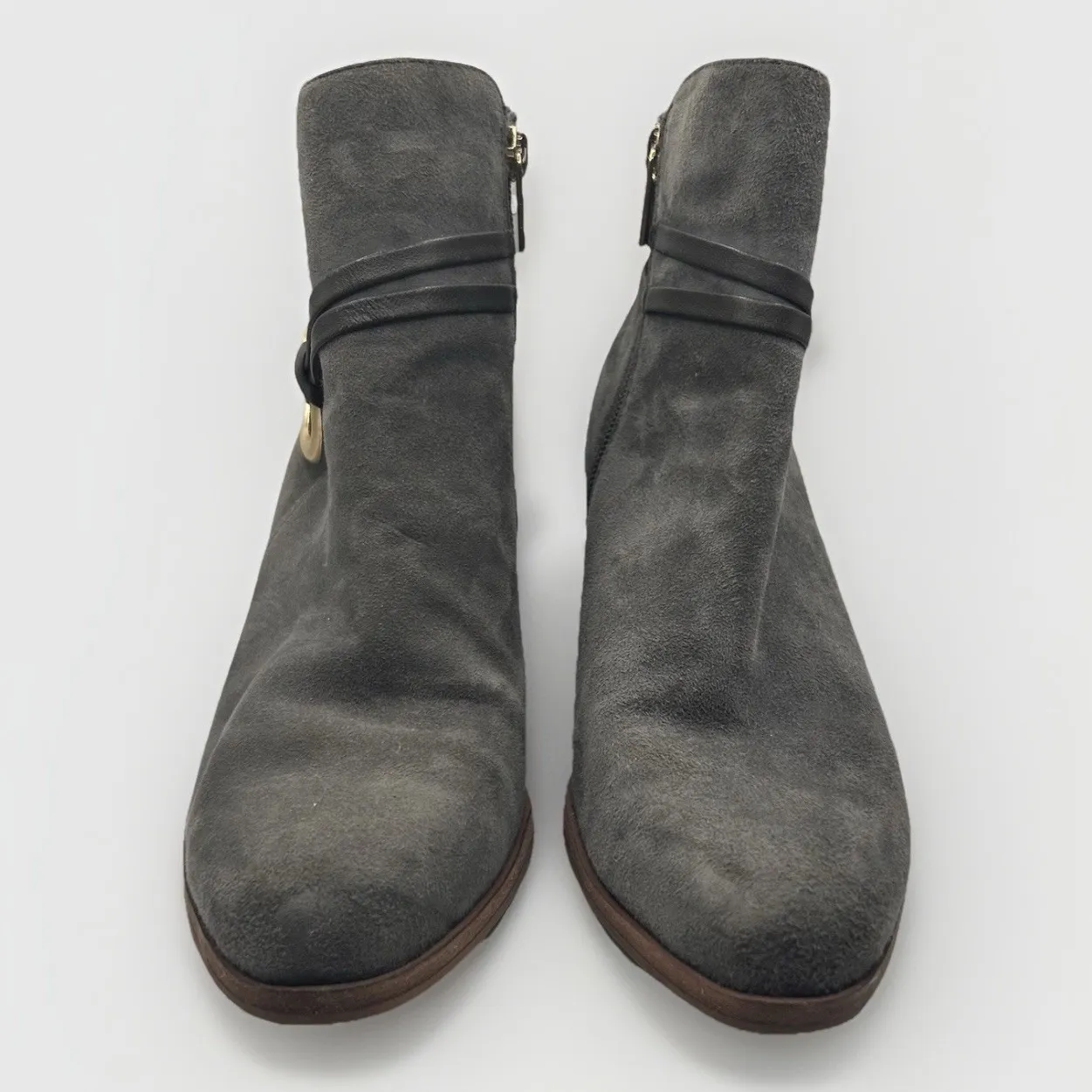 Isola Women Gray Suede Horseshoe Buckle Ankle Boots Block Heel Side Zip Size 6M - Image 5