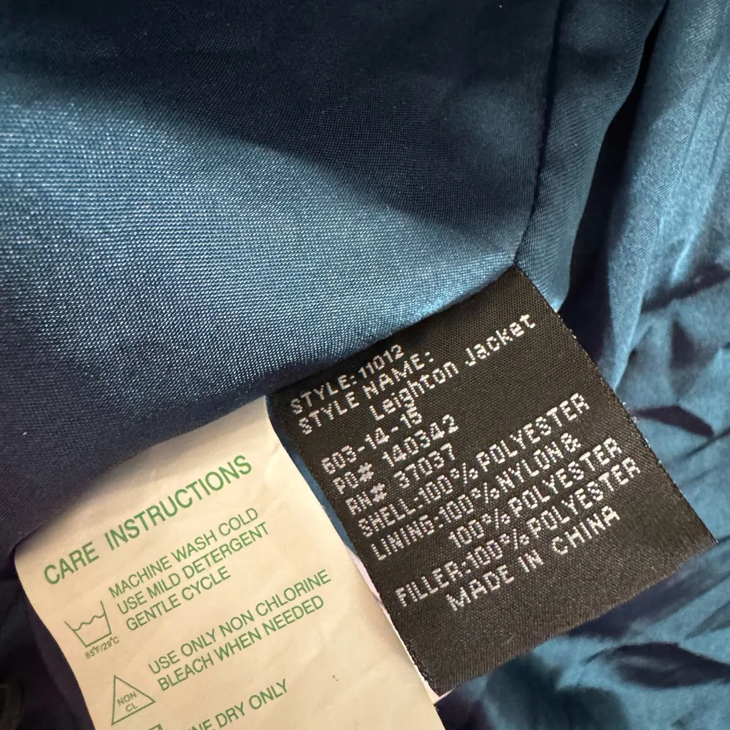 Obermeyer women’s Leighton blue abstract ski jacket size 8 - Image 13