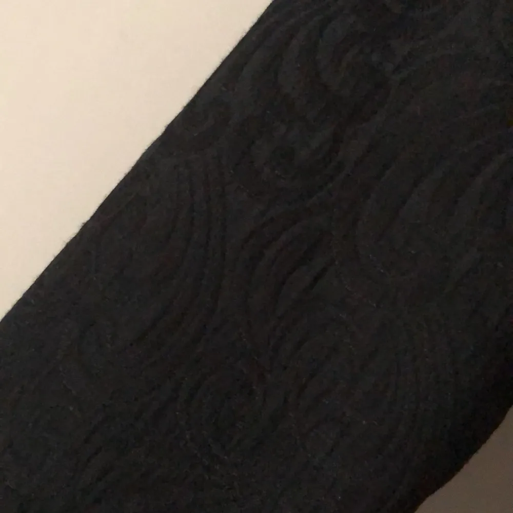 Women’s Jessica Howard 2pc blazer suit jacket set black embossed bow tie & tank - Image 4