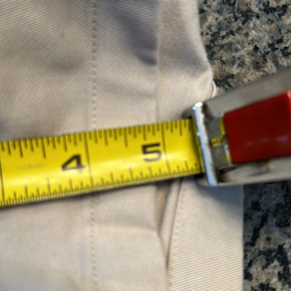 Southern Tide Driftwood 5" Caroline Shorts Size 10 EUC #7203 - Image 7