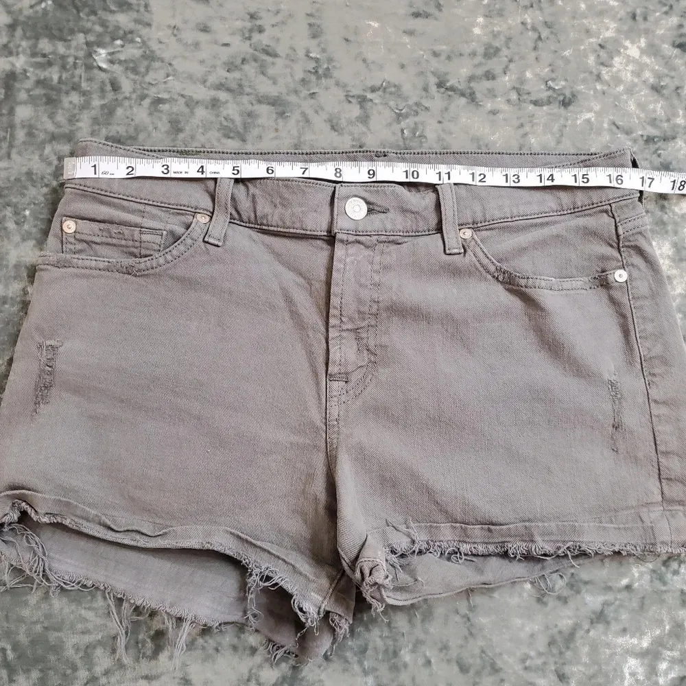 7 For All Mankind Denim Green Shorts - Image 4